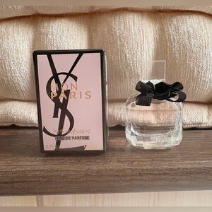 Yves Saint Laurent Mon Paris Eau de Parfum Mini